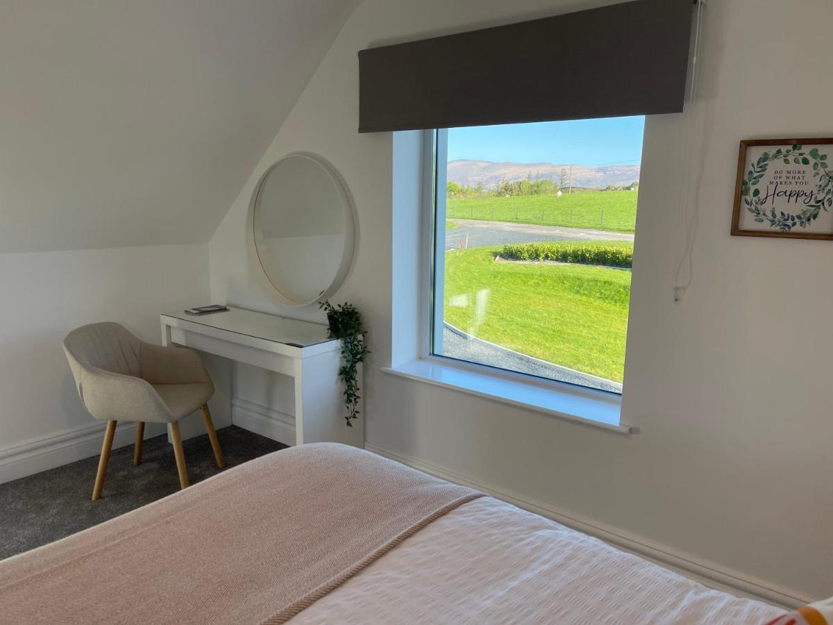 Country Hideaway Apartment Milltown  ภายนอก รูปภาพ